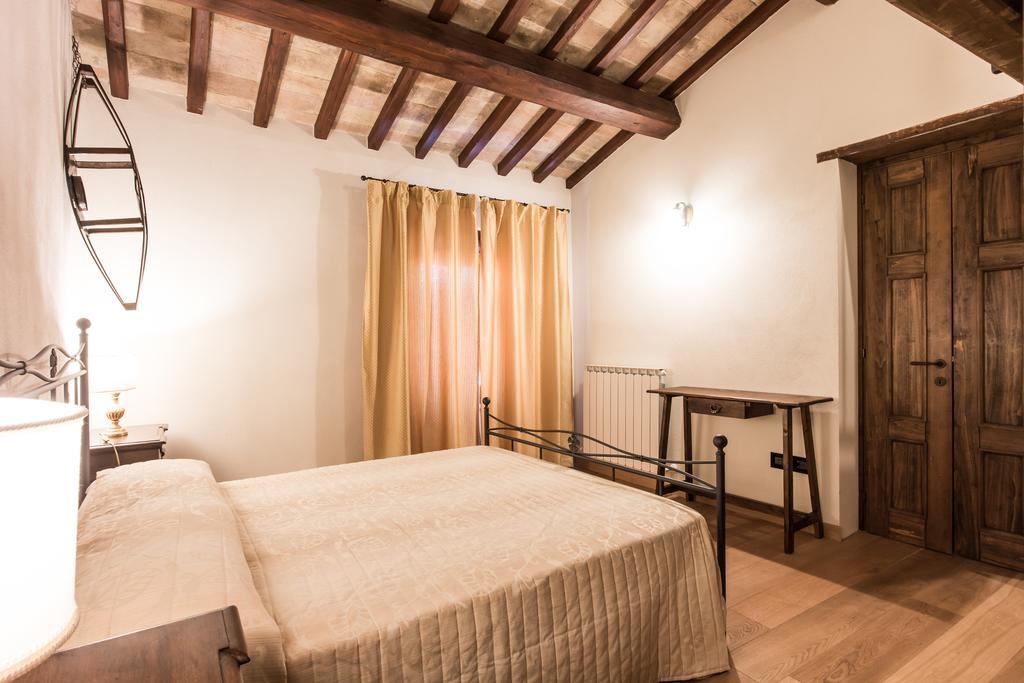 Domus In Castro Bed & Breakfast Montecchio  Стая снимка